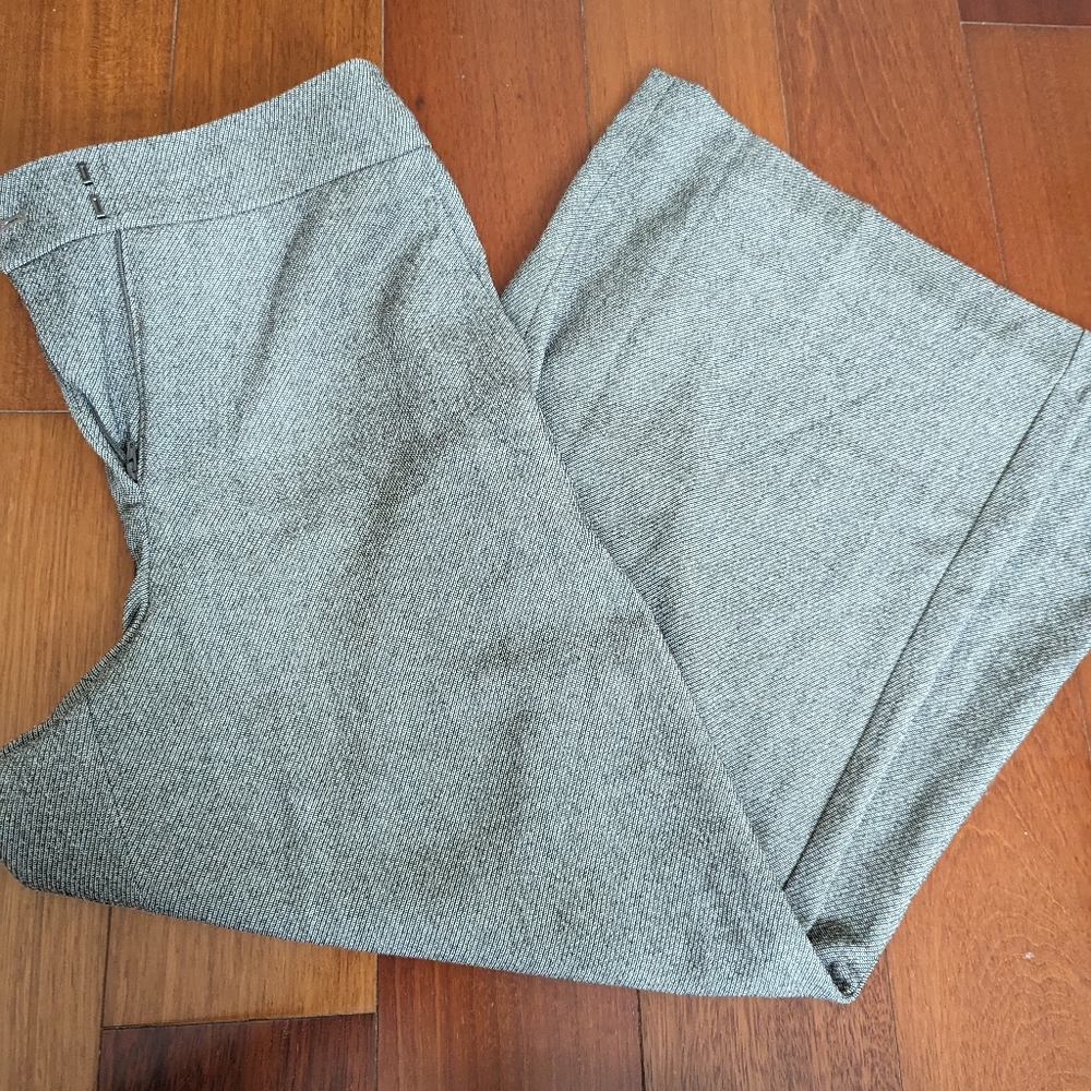 Cropped trousers